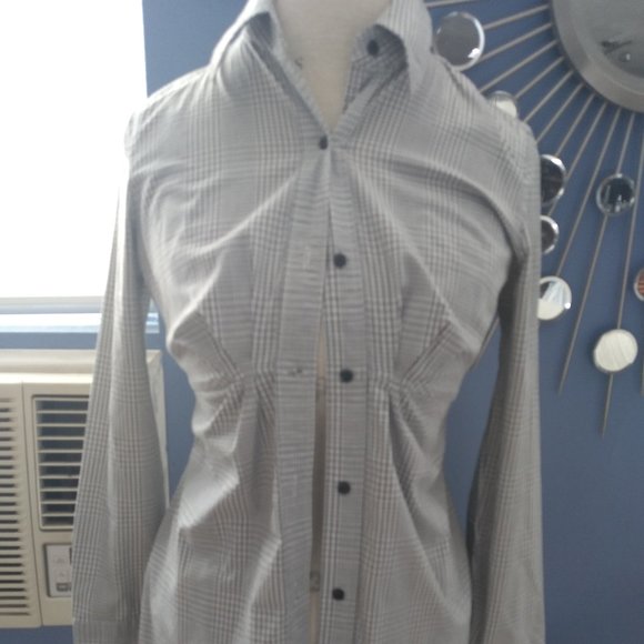 New York & Co Tunic top - Picture 1 of 6